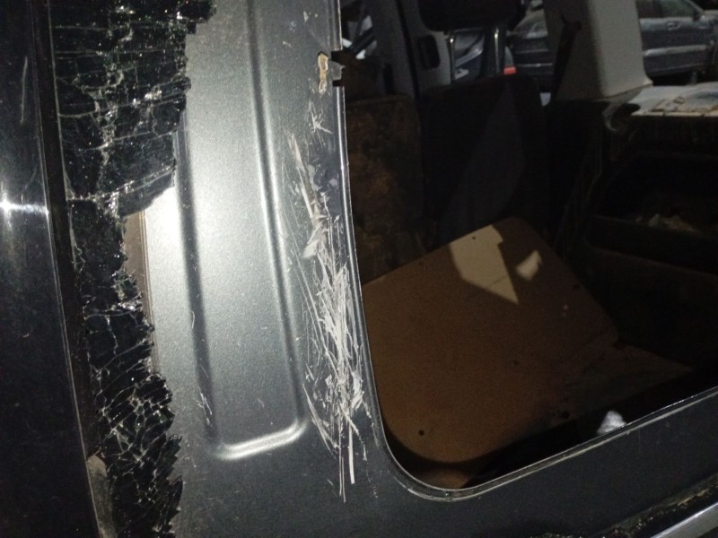 Recambio de porton trasero para ford tourneo connect / grand tourneo connect v761 monospace (sk) 1.5 ecoboost referencia OEM IAM