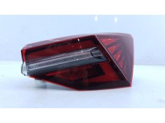 PILOTO TRASERO DERECHO 57A945208D E1-A5-14-1