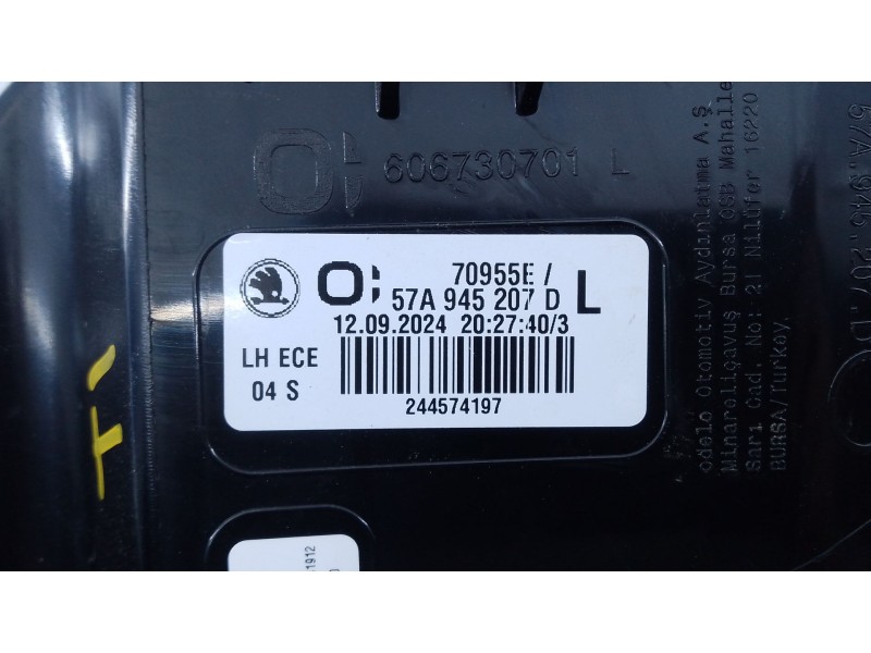 Recambio de piloto trasero izquierdo para skoda karoq 2.0 tdi nu7 referencia OEM IAM   