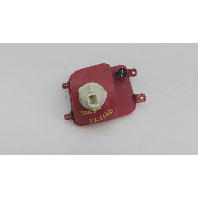 Recambio de piloto trasero izquierdo de paragolpes para peugeot 3008 gt line referencia OEM IAM   