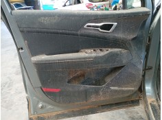 GUARNECIDO PUERTA DELANTERA IZQUIERDA 