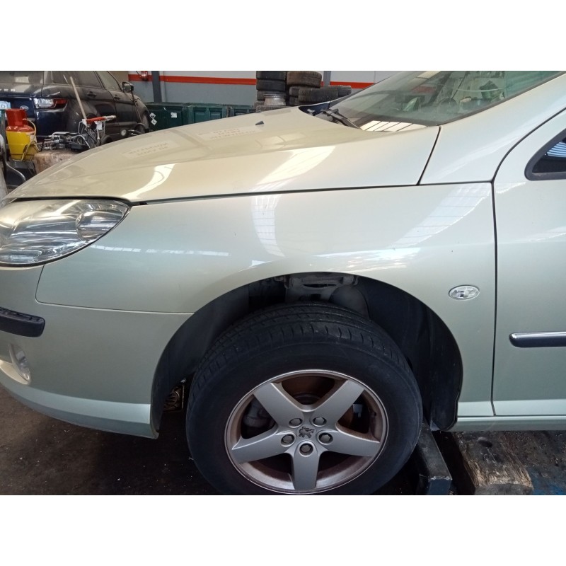 Recambio de aleta delantera izquierda para peugeot 407 (6d_) 2.0 (6drfnb, 6drfne) referencia OEM IAM   