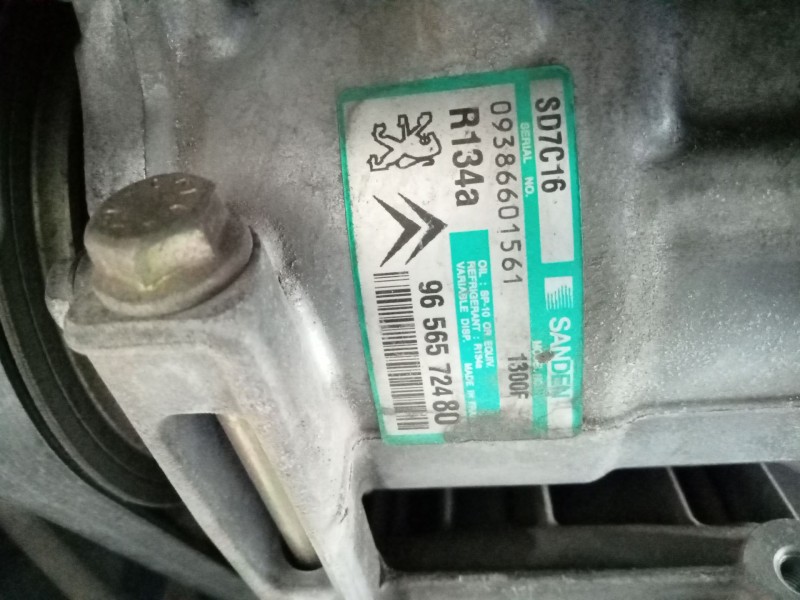 Recambio de compresor aire acondicionado para peugeot 407 (6d_) 2.0 (6drfnb, 6drfne) referencia OEM IAM   