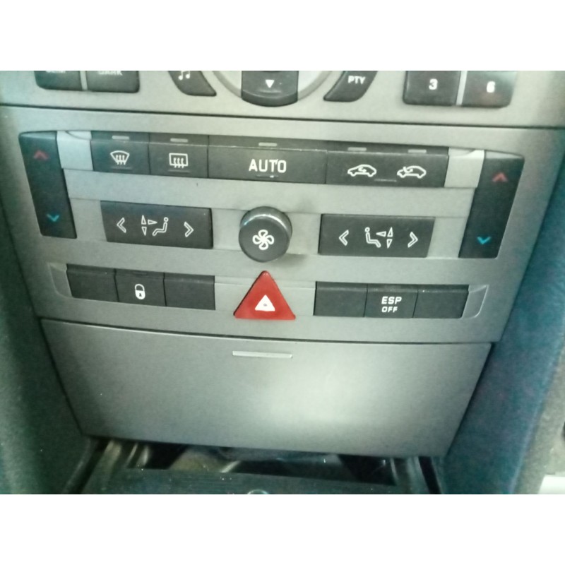 Recambio de mando climatizador para peugeot 407 (6d_) 2.0 (6drfnb, 6drfne) referencia OEM IAM   