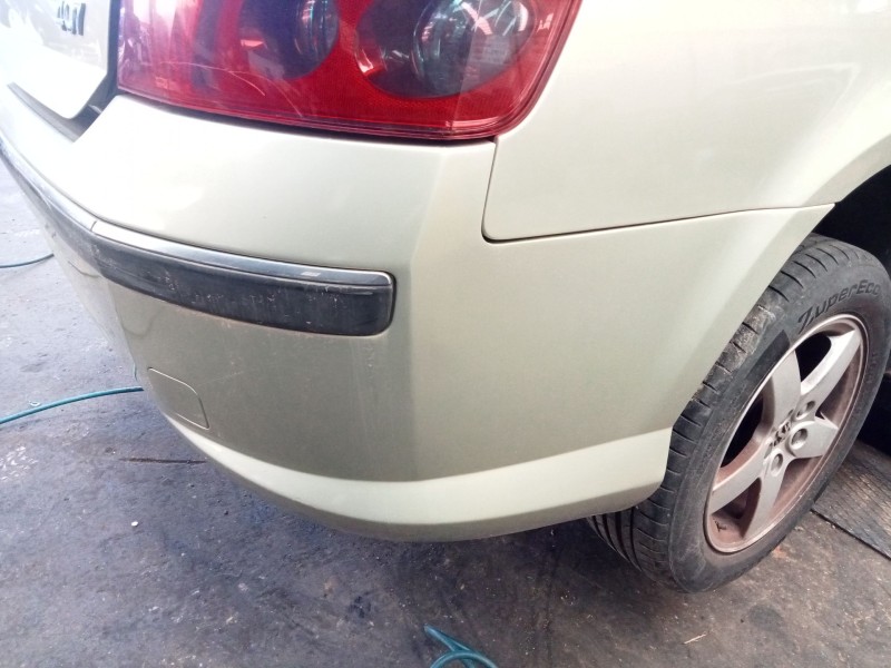 Recambio de paragolpes trasero para peugeot 407 (6d_) 2.0 (6drfnb, 6drfne) referencia OEM IAM   
