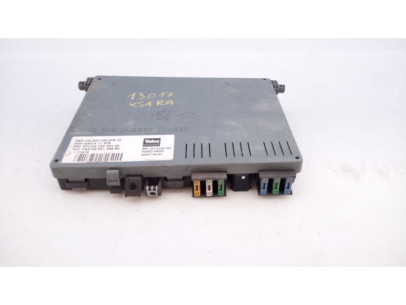 Recambio de caja reles / fusibles para citroën xsara (n1) 1.9 d referencia OEM IAM 73007612 9645148880 E3-B2-24-3