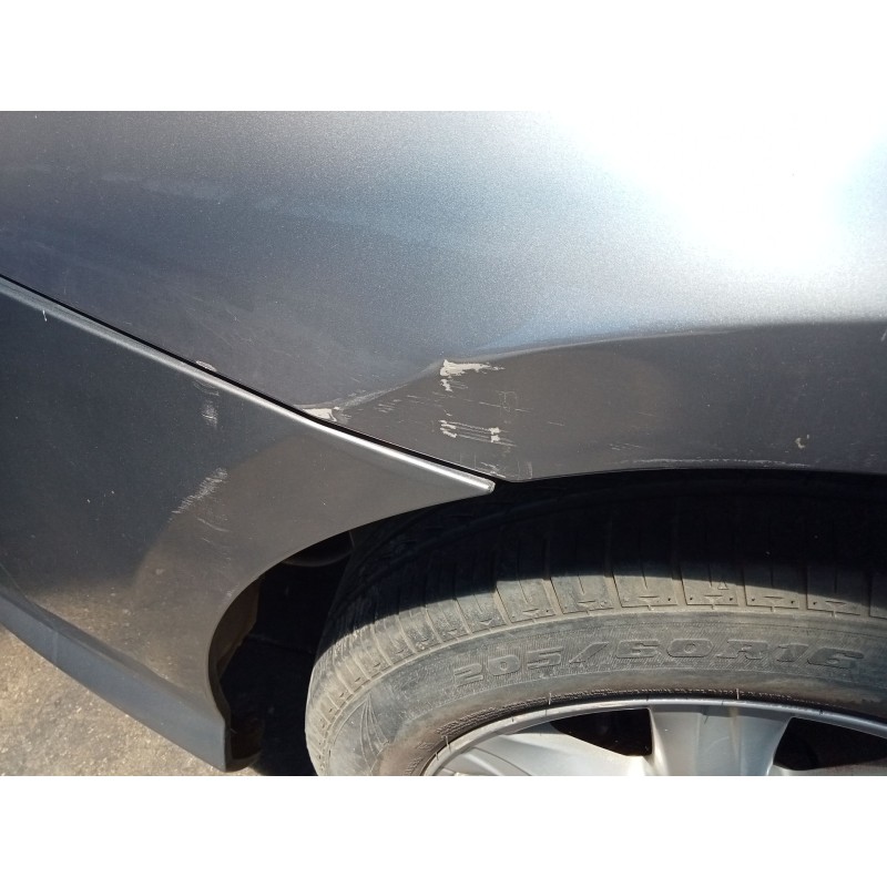 Recambio de aleta delantera izquierda para renault laguna iii (bt0/1) 1.5 dci (bt00, bt0a, bt0t, bt1j) referencia OEM IAM   