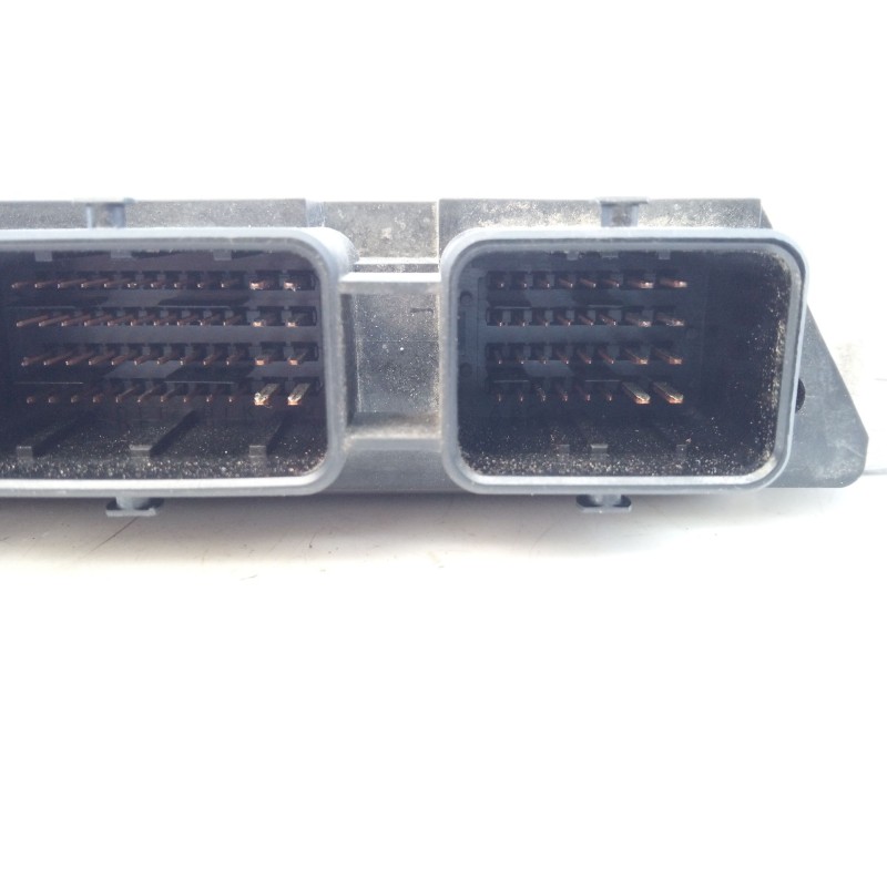 Recambio de centralita motor uce para peugeot 308 i (4a_, 4c_) 1.6 hdi referencia OEM IAM 0281013332 9664257580 E3-B2-29-4