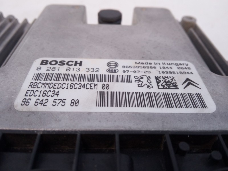 Recambio de centralita motor uce para peugeot 308 i (4a_, 4c_) 1.6 hdi referencia OEM IAM 0281013332 9664257580 E3-B2-29-4