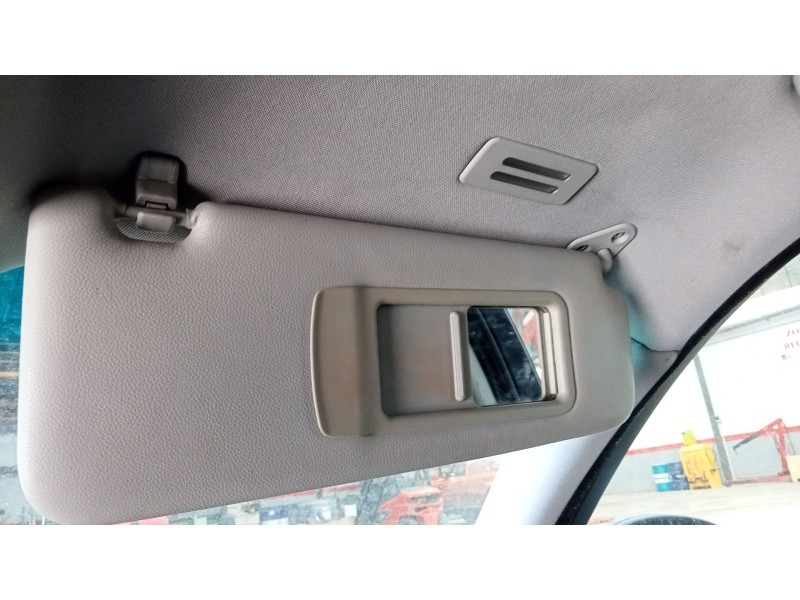 Recambio de parasol derecho para bmw 3 (e90) 320 d referencia OEM IAM   