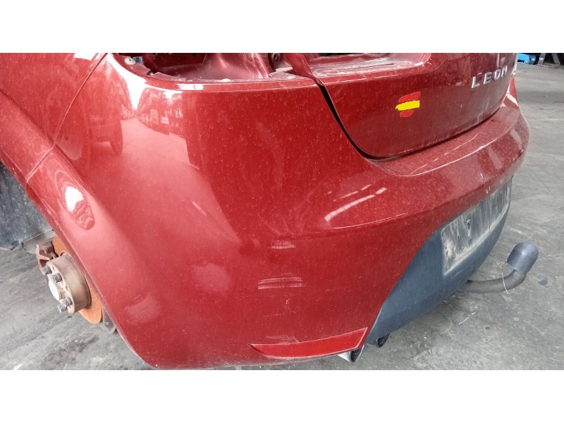 Recambio de paragolpes trasero para seat leon (1p1) 2.0 tfsi referencia OEM IAM   