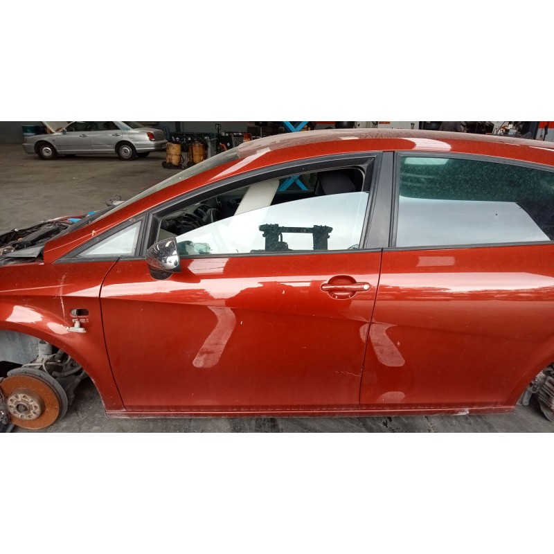 Recambio de puerta delantera izquierda para seat leon (1p1) 2.0 tfsi referencia OEM IAM   