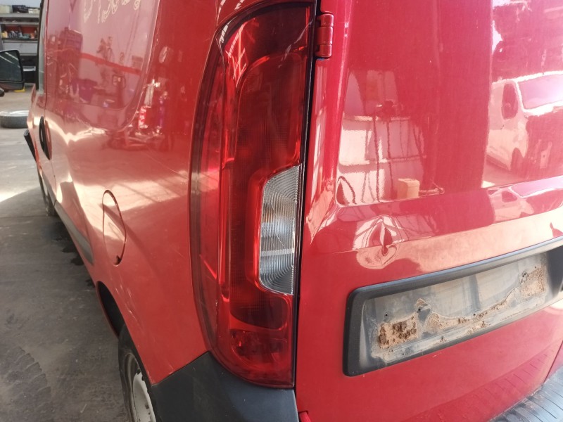 Recambio de piloto trasero izquierdo para fiat doblo cargo (263_) 1.3 d multijet (263wxu1a) referencia OEM IAM   