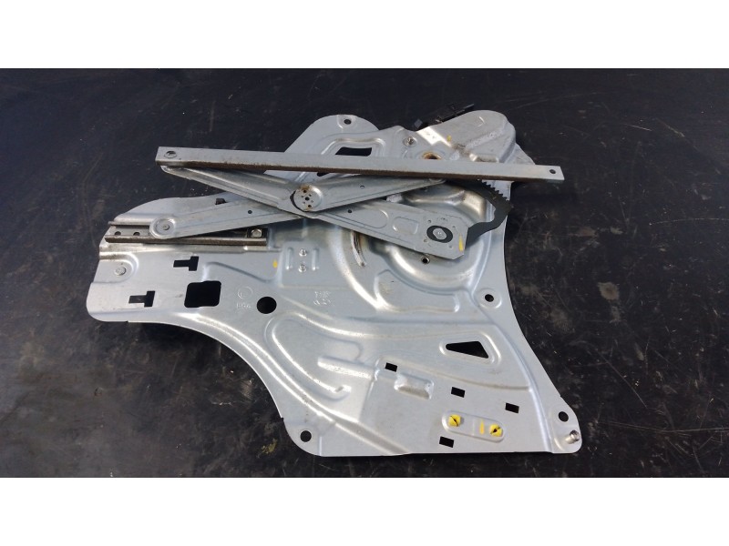 Recambio de elevalunas delantero izquierdo para hyundai ix35 (lm, el, elh) 1.7 crdi referencia OEM IAM 2840818504  
