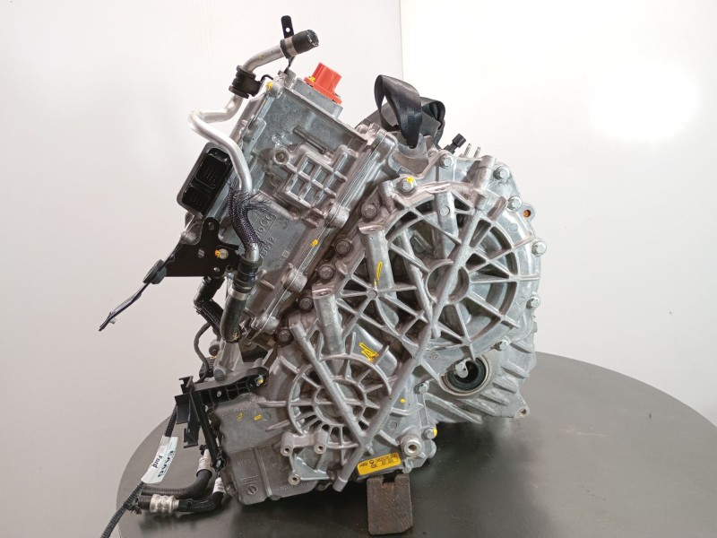 Recambio de caja cambios para ford kuga st-line referencia OEM IAM LX687B012BJ  