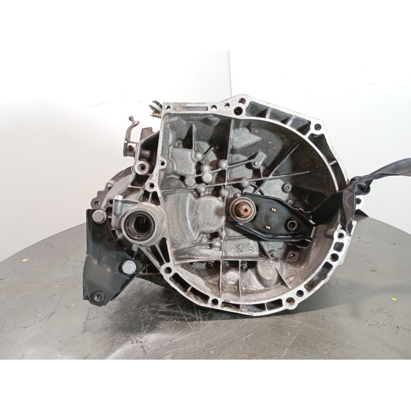 Recambio de caja cambios para peugeot 208 i (ca_, cc_) 1.2 vti 82 referencia OEM IAM 20A704  