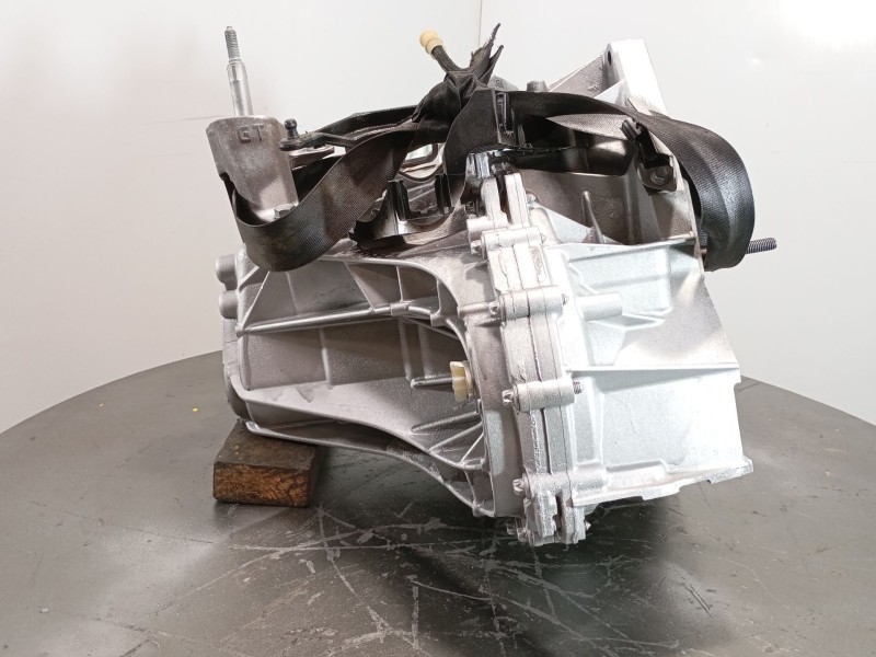 Recambio de caja cambios para renault megane iv hatchback (b9a/m/n_) 1.2 tce 100 (b9ms) referencia OEM IAM   