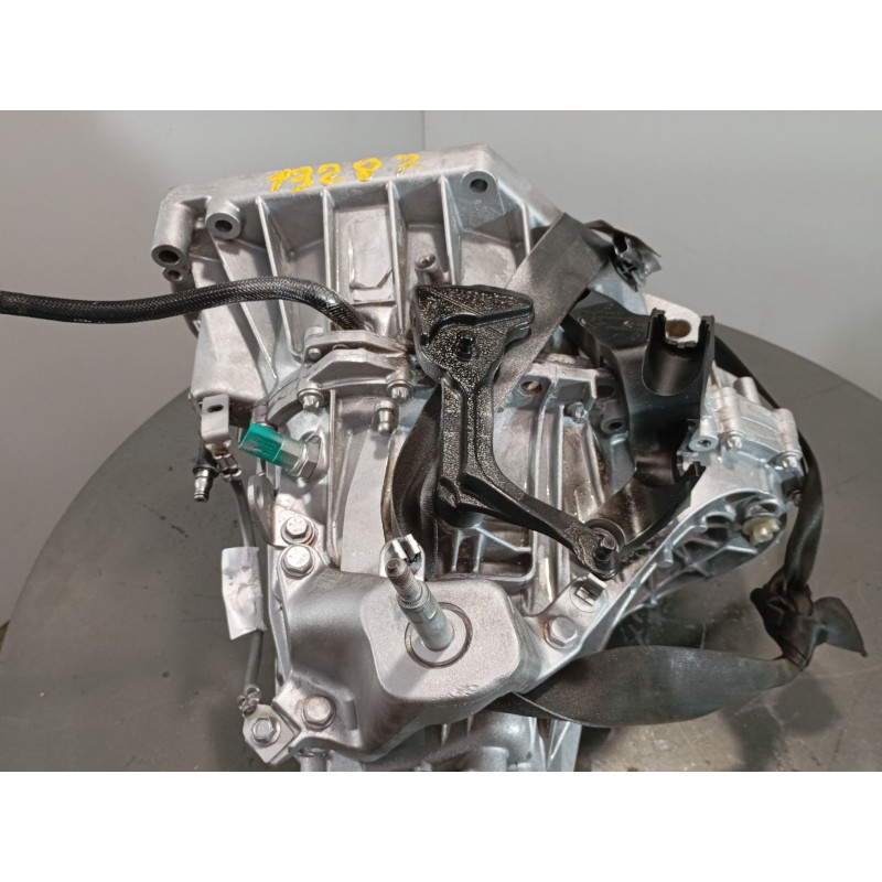 Recambio de caja cambios para renault megane iv hatchback (b9a/m/n_) 1.2 tce 100 (b9ms) referencia OEM IAM   