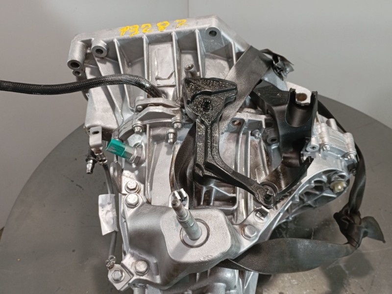 Recambio de caja cambios para renault megane iv hatchback (b9a/m/n_) 1.2 tce 100 (b9ms) referencia OEM IAM   