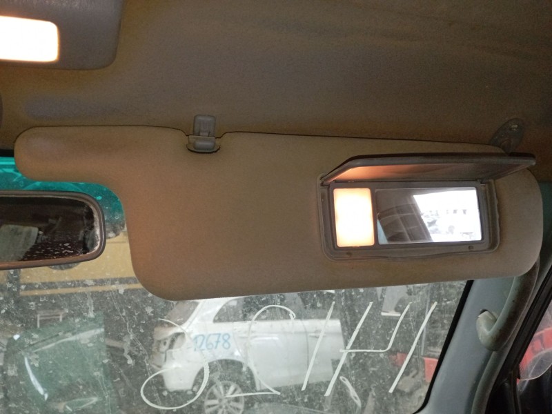 Recambio de parasol derecho para toyota land cruiser 90 (_j9_) 3.0 td (kzj90_, kzj95_) referencia OEM IAM   