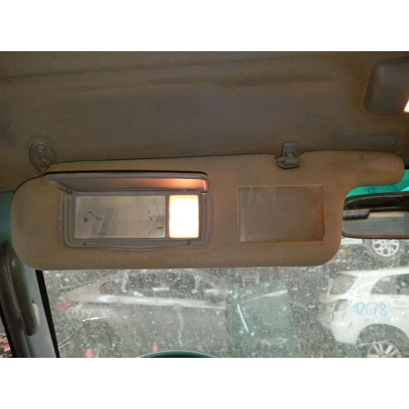 Recambio de parasol izquierdo para toyota land cruiser 90 (_j9_) 3.0 td (kzj90_, kzj95_) referencia OEM IAM   