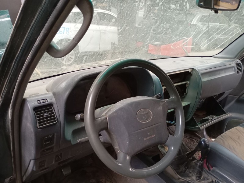 Recambio de salpicadero para toyota land cruiser 90 (_j9_) 3.0 td (kzj90_, kzj95_) referencia OEM IAM   