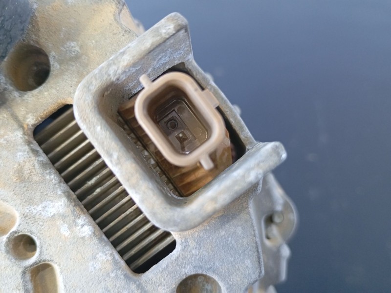 Recambio de alternador para nissan nv300 furgoneta (x82) 1.6 dci 120 referencia OEM IAM 231006729R  