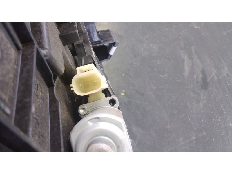 Recambio de elevalunas trasero derecho para ford kuga st-line referencia OEM IAM   