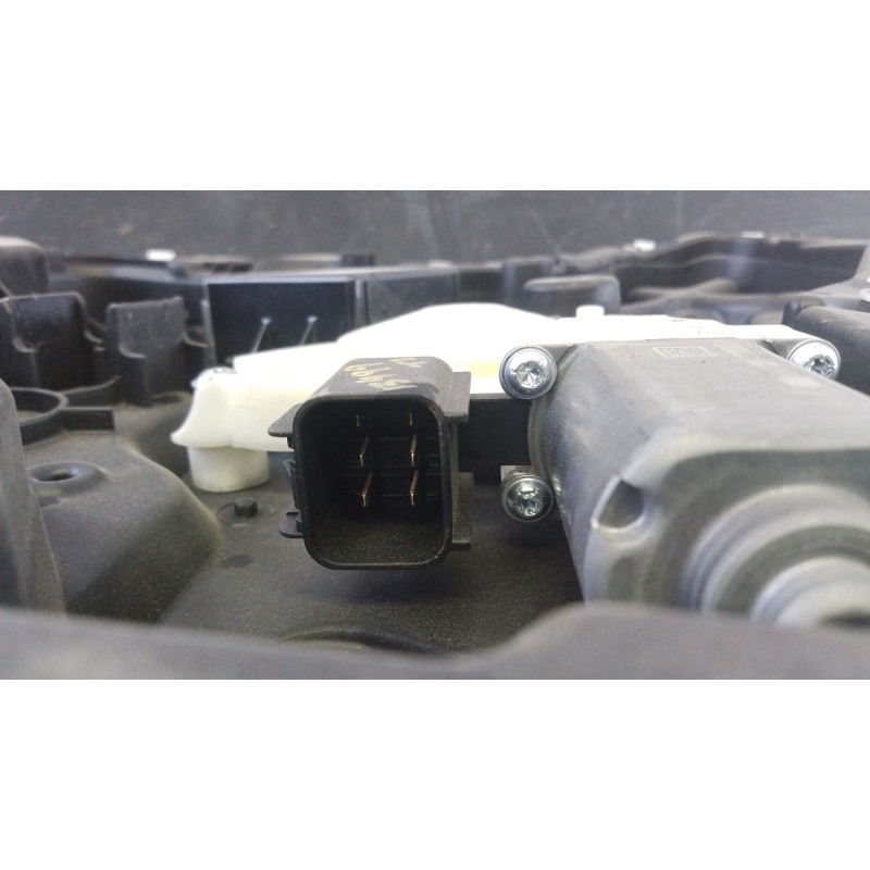 Recambio de elevalunas trasero izquierdo para ford fiesta vii (hj, hf) 1.1 ti-vct referencia OEM IAM   