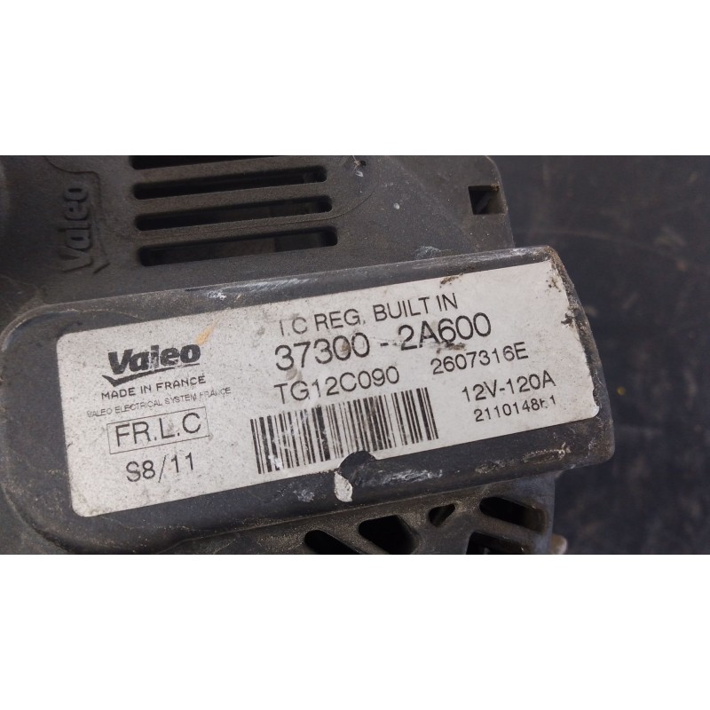 Recambio de alternador para hyundai i30 (fd) 1.6 crdi referencia OEM IAM 373002A600  P3-A4-4-5