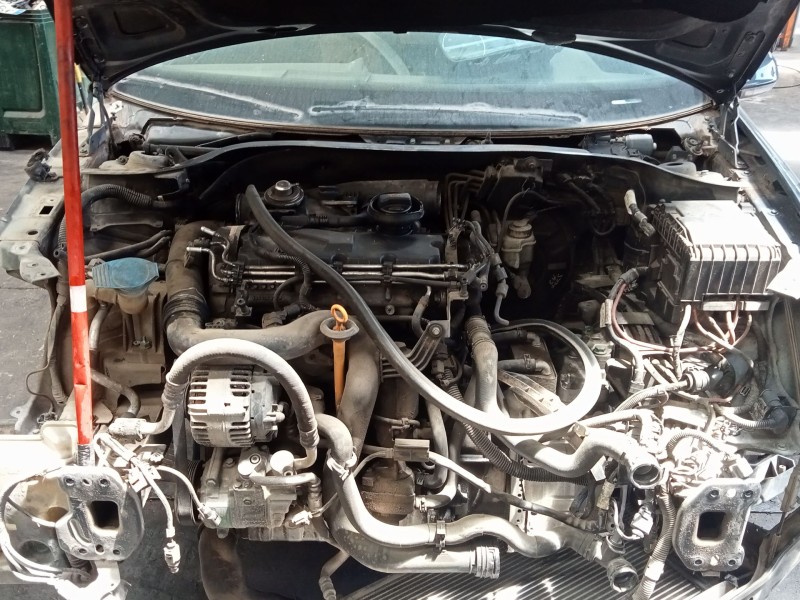 volkswagen golf v (1k1) del año 2005