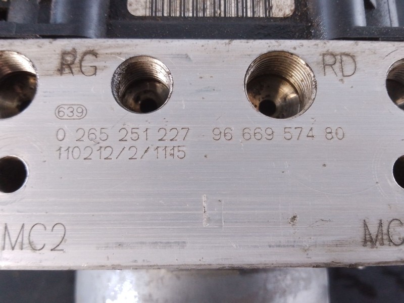 Recambio de abs para peugeot 308 i (4a_, 4c_) 1.6 hdi referencia OEM IAM 0265251277 9666957480 P3-B9-20-3