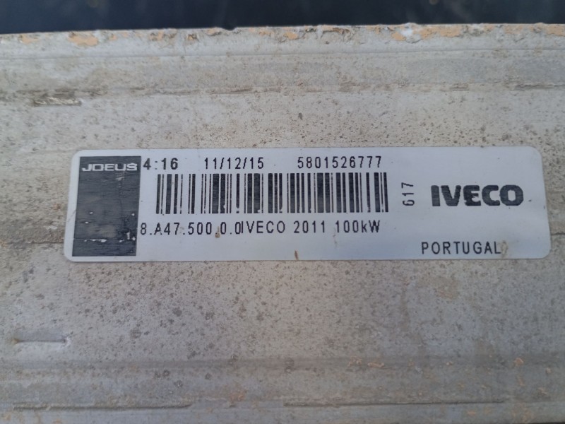 Recambio de intercooler para iveco daily vi caja/chasis 33s15, 35s15, 35c15 referencia OEM IAM 5801526777  