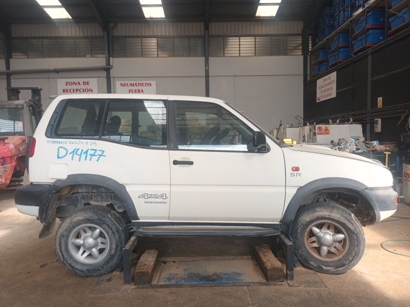 nissan terrano ii (r20) del año 1996