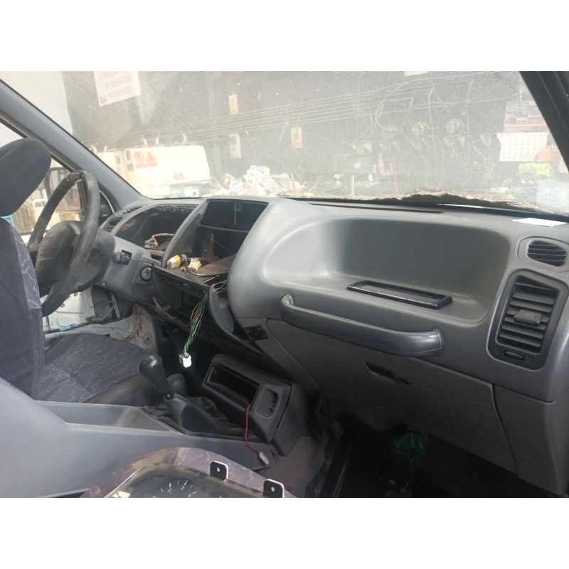 nissan terrano ii (r20) del año 1996