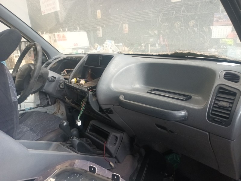 nissan terrano ii (r20) del año 1996