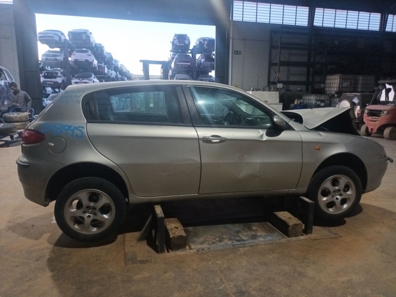 alfa romeo 147 (937_) del año 2004