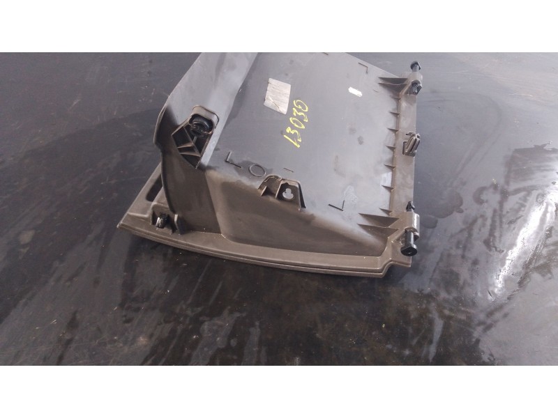 Recambio de guantera para ford transit custom kasten panther referencia OEM IAM   