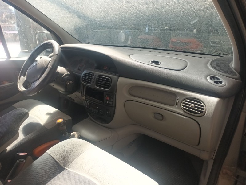 renault megane scenic (ja0/1_) del año 2002