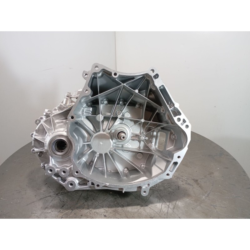 Recambio de caja cambios para mazda cx-30 e-skyactiv-g referencia OEM IAM 1TH1000672  M1-A3-137