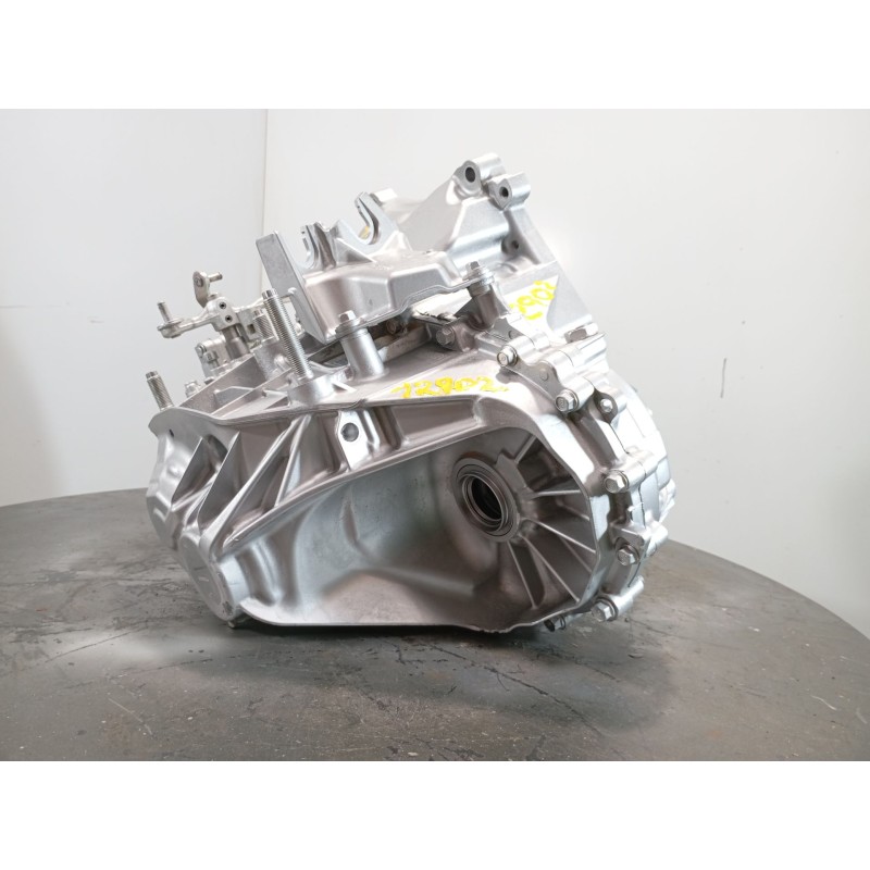 Recambio de caja cambios para mazda cx-30 e-skyactiv-g referencia OEM IAM 1TH1000672  M1-A3-137