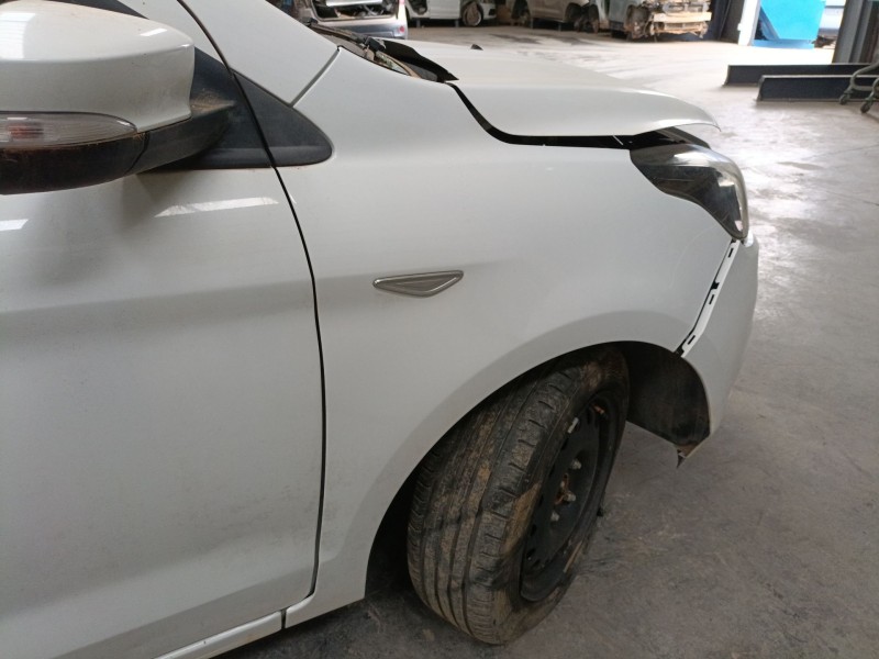 Recambio de aleta delantera derecha para ford ka+ iii (uk, fk) 1.2 referencia OEM IAM   