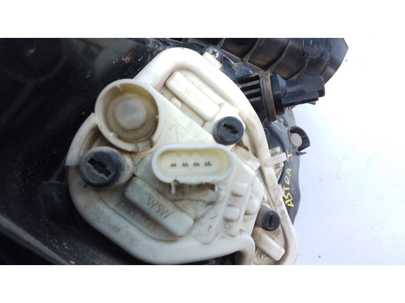 Recambio de piloto trasero derecho para opel astra j lim. enjoy referencia OEM IAM   