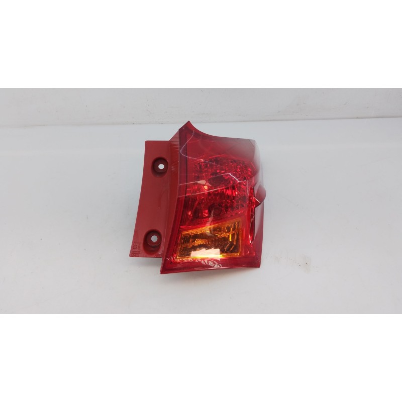 Recambio de piloto trasero derecho para toyota auris (_e18_) 1.4 d-4d (nde180_) referencia OEM IAM   