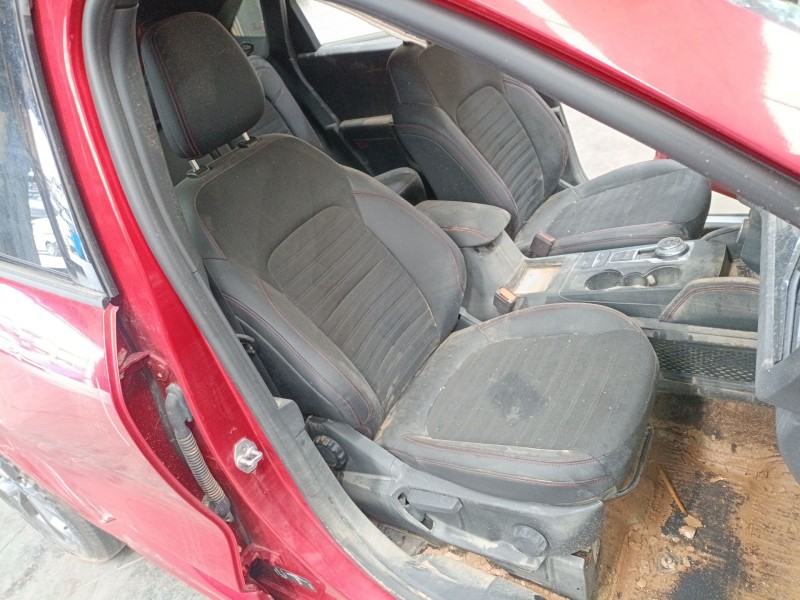 ford kuga iii (dfk) del año 2020