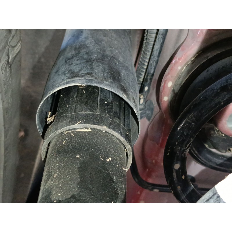 Recambio de amortiguador trasero izquierdo para ford kuga iii (dfk) 2.5 duratec plug-in-hybrid referencia OEM IAM   