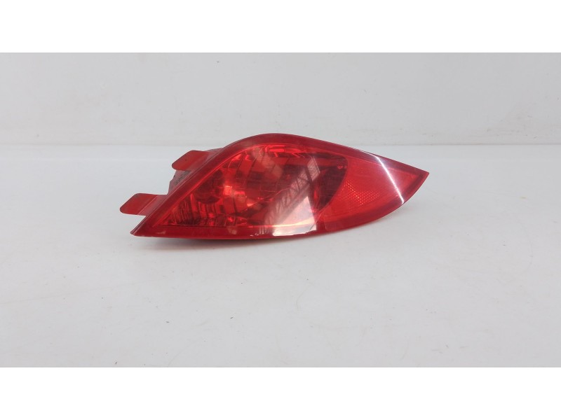 Recambio de piloto trasero derecho de paragolpes para hyundai ix35 style awd referencia OEM IAM   