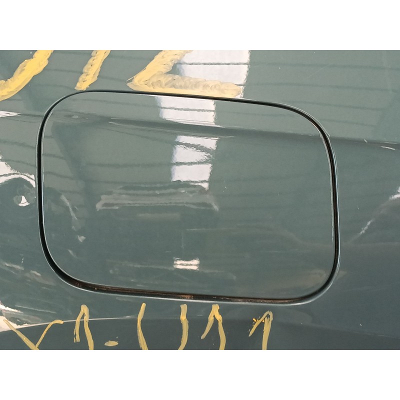 Recambio de tapa exterior combustible para bmw x1 (u11) sdrive 18 d referencia OEM IAM   