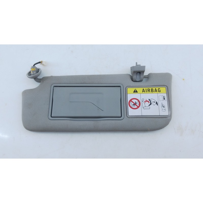 Recambio de parasol izquierdo para ssangyong korando limited plus 4x4 referencia OEM IAM   