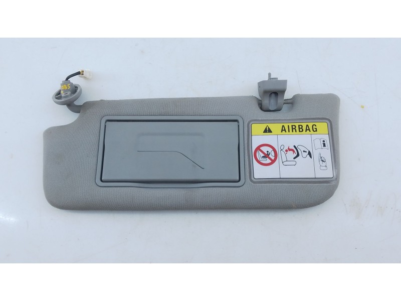 Recambio de parasol izquierdo para ssangyong korando limited plus 4x4 referencia OEM IAM   
